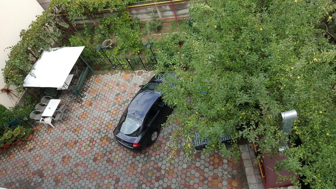 Pensiune Restaurant Avangarde Pitesti Exterior photo